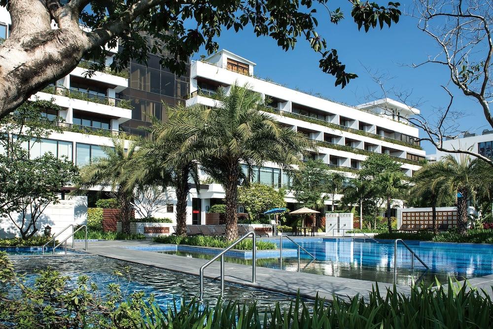 White Swan Hotel 3844 — 1