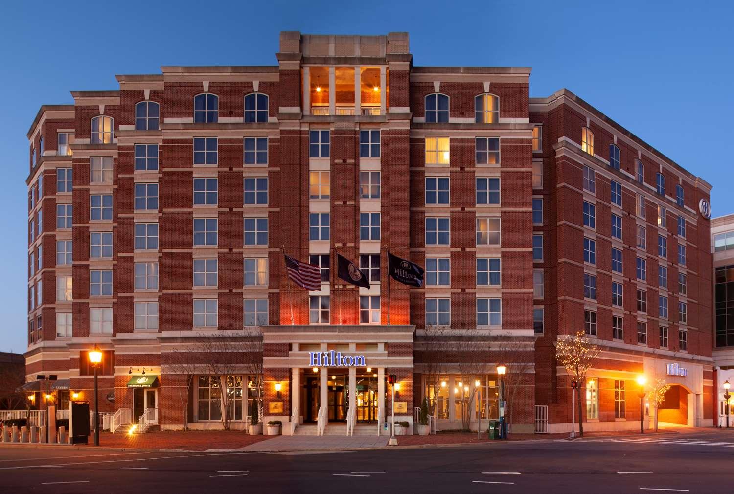 Hilton Alexandria Old Town — 6