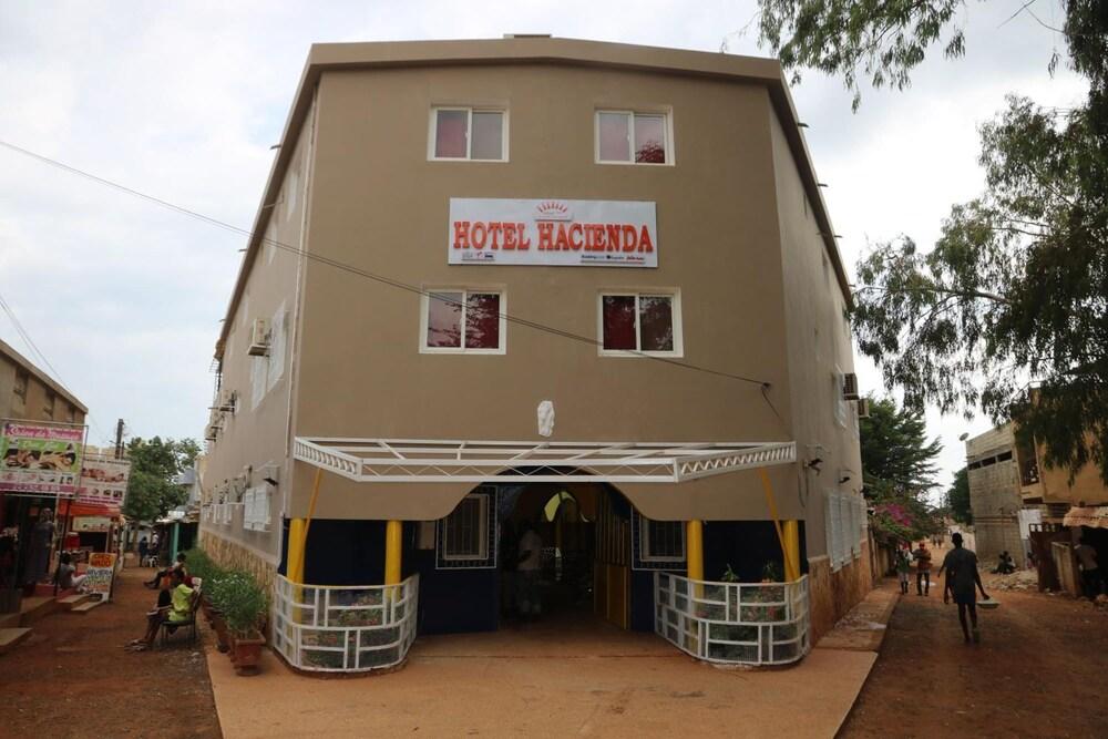 Minotel L'Hacienda — 1