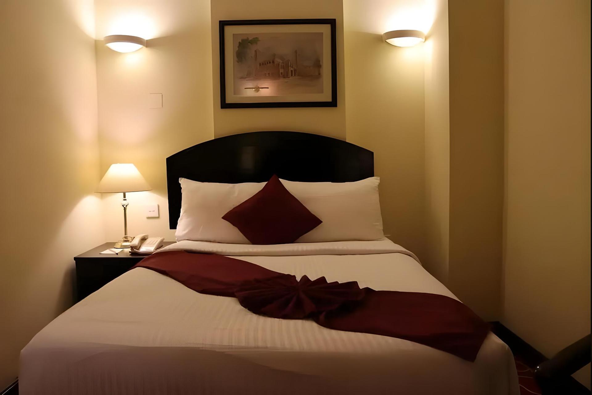 GSS Palace Hotel — 1