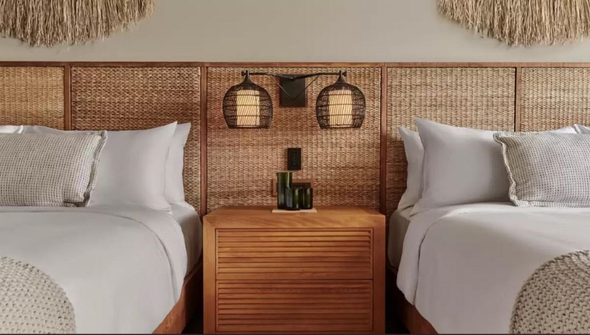 1 Hotel Hanalei Bay — 2