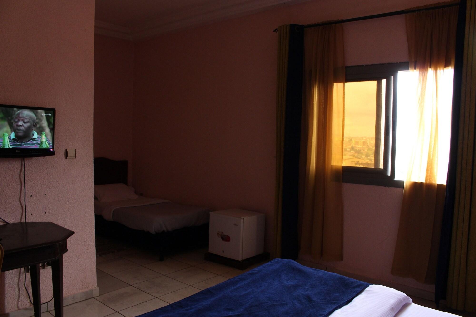 Prestige Hotel — 8