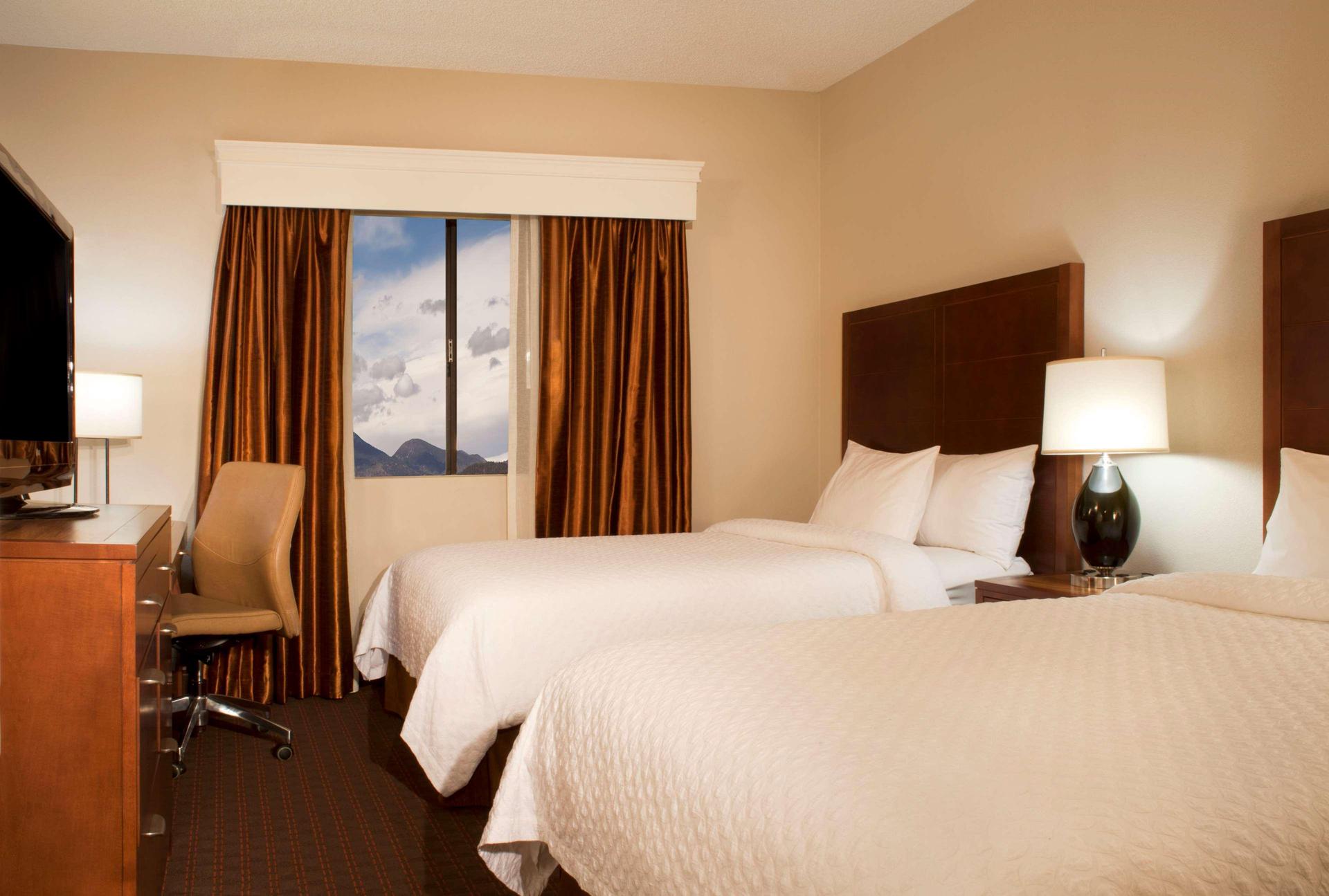 EMBASSY SUITES FLAGSTAFF — 10