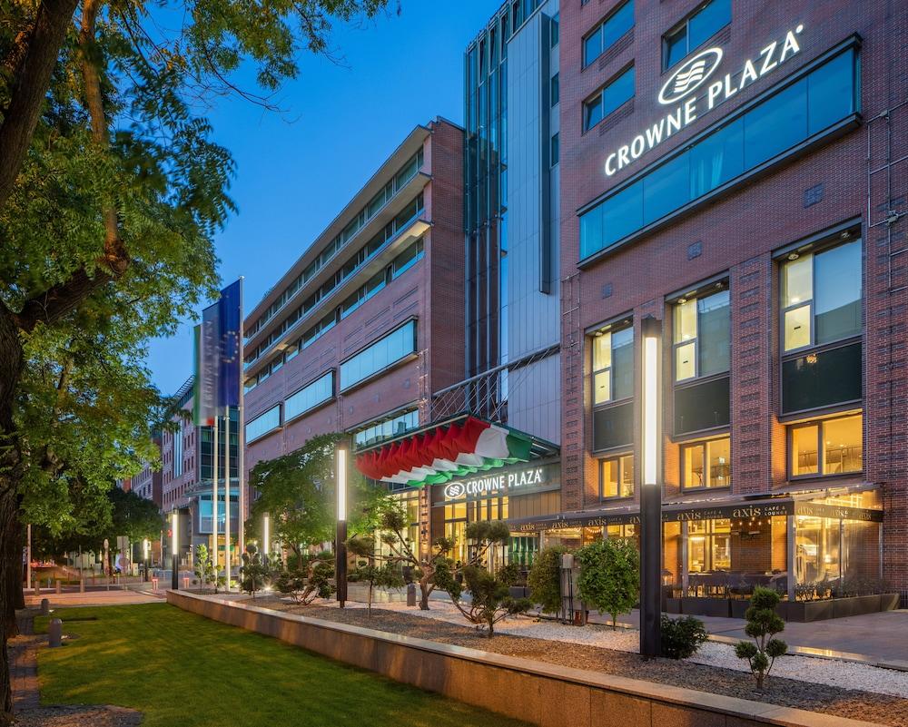 Crowne Plaza Budapest, an IHG Hotel — 1