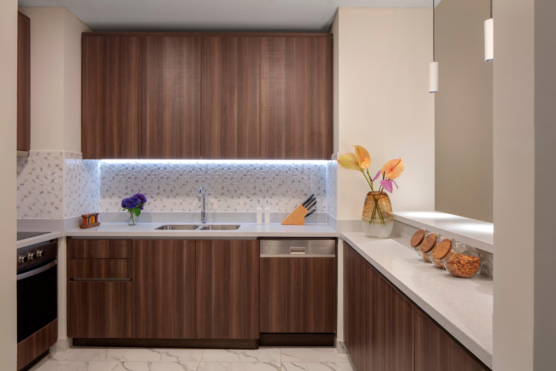 Avani+ Palm View Dubai Hotel & Suites — 1