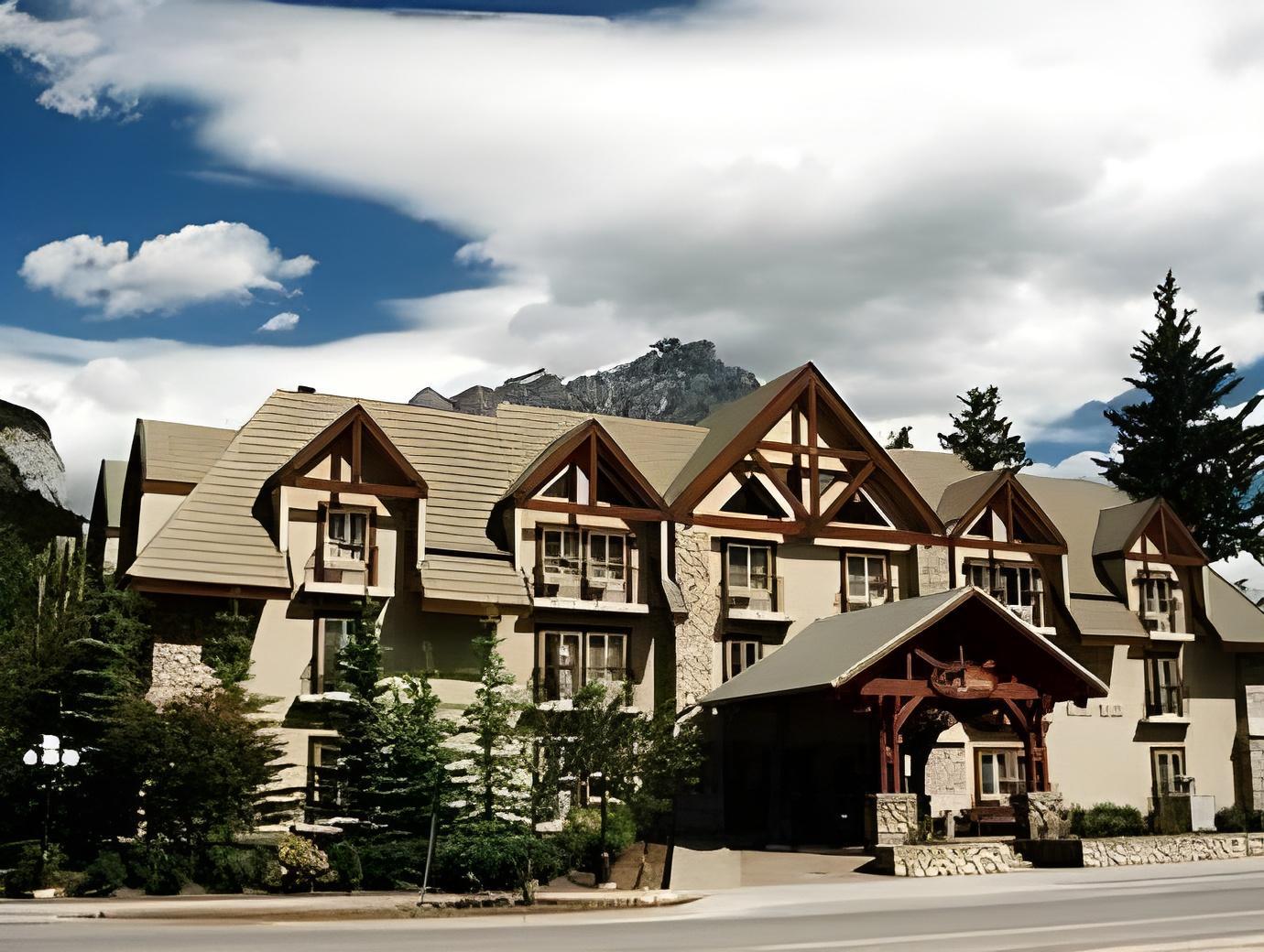 Banff Inn 83752 — 7