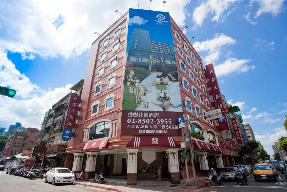 Charming Castle Hotel Taipei 885055 — 1