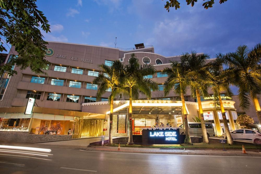 Lake Side Hotel — 1
