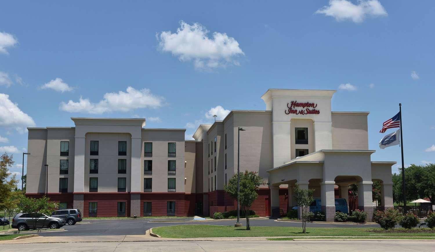 Hampton Inn & Suites Alexandria LA — 8