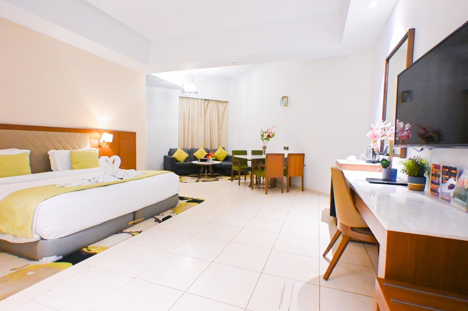 RAMEE PALACE — 7