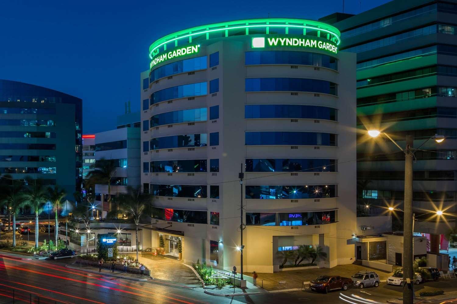 Wyndham Garden Guayaquil — 1