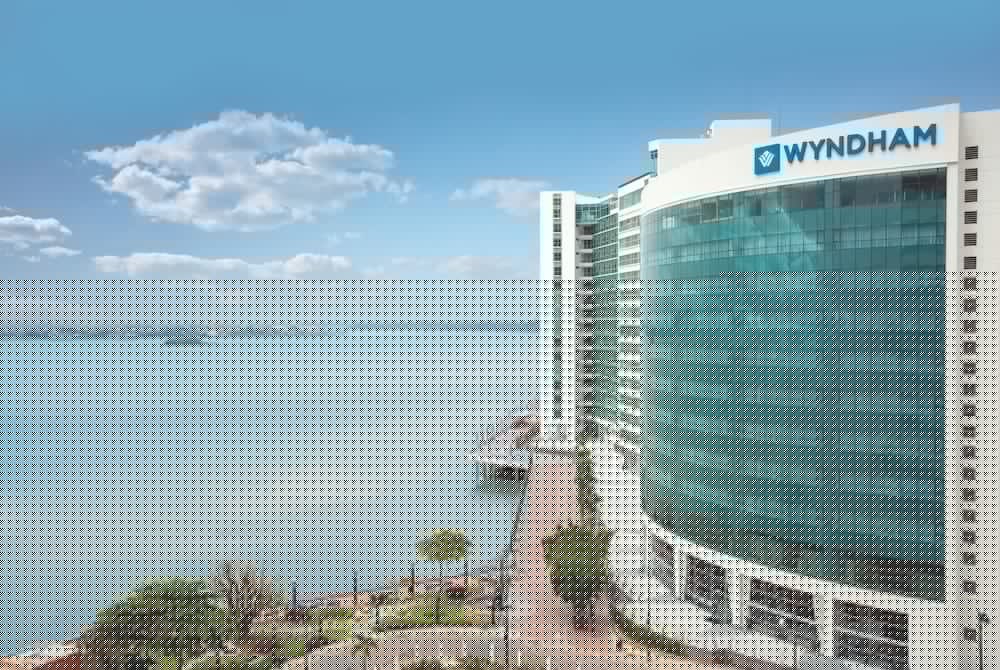 Wyndham Guayaquil Puerto Santa Ana 957365 — 10