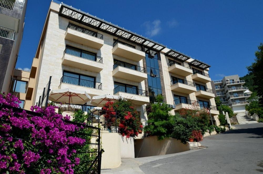 Hotel Residence — 7