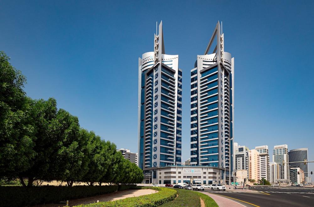 Millennium Place Barsha Heights Hotel — 2