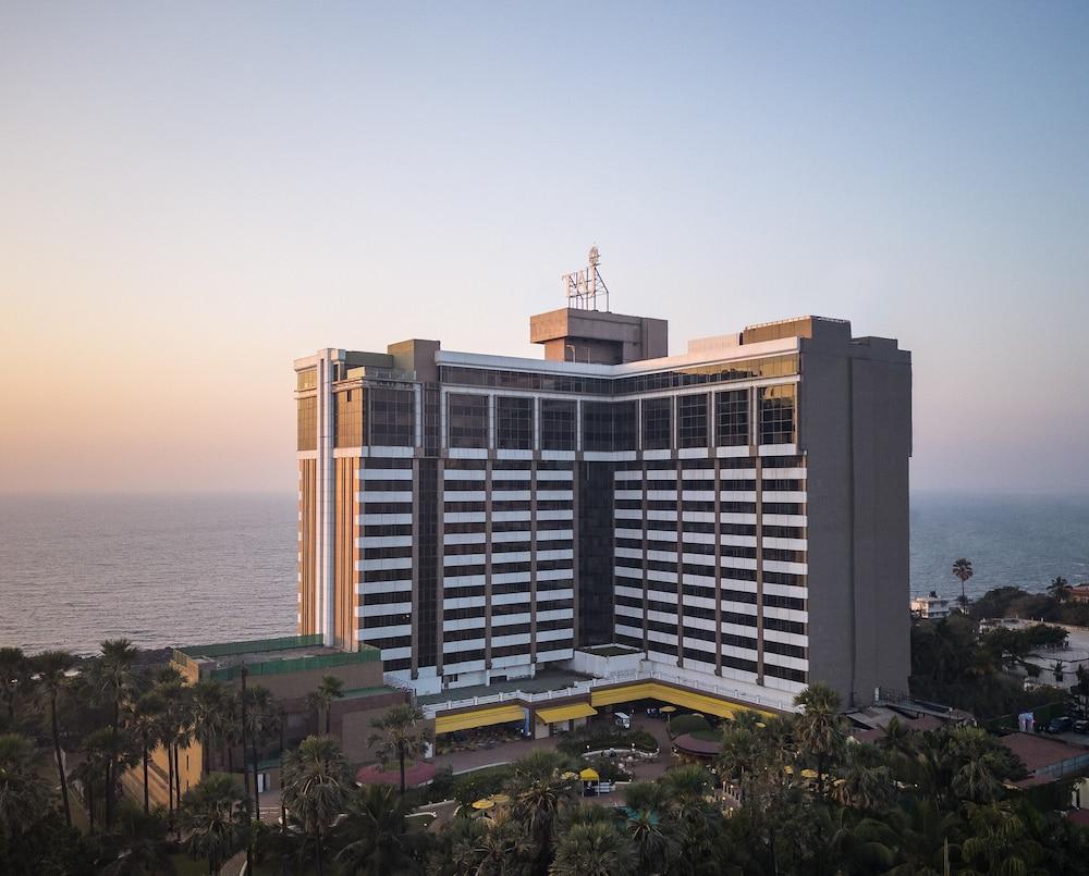 TAJ LANDS END — 3