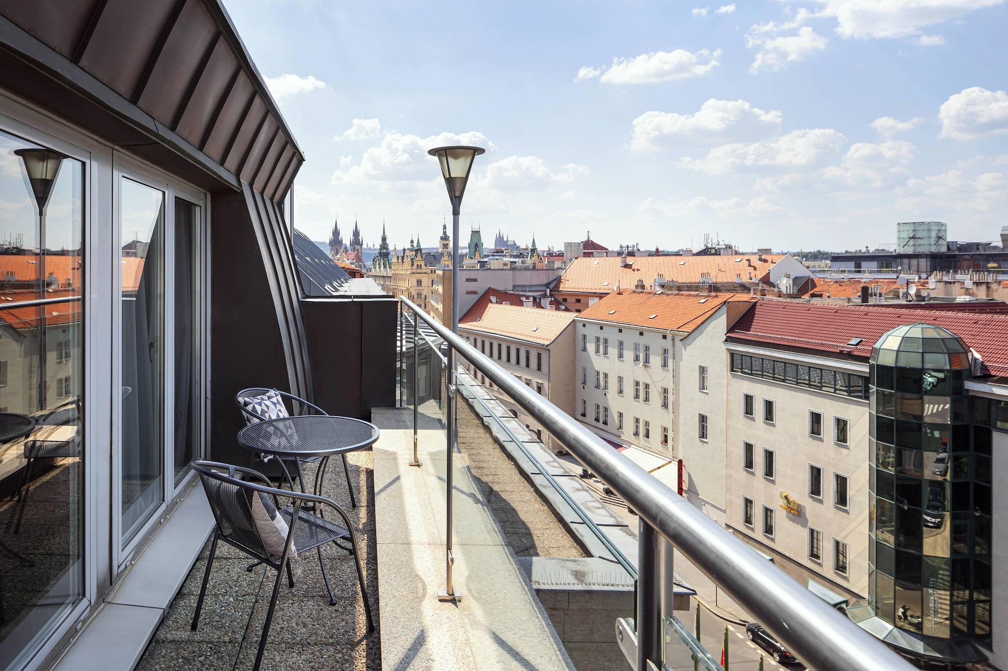 PRAGUE MARRIOTT HOTEL 4944 — 1