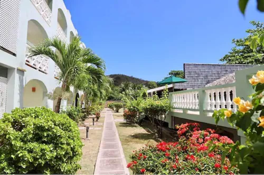 KALINAGO BEACH RESORT — 1