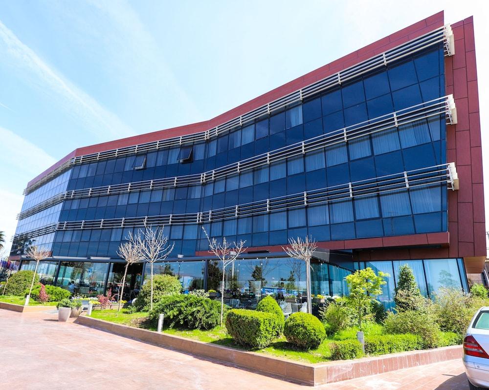 Best Western Premier Ark Hotel 1023698 — 1
