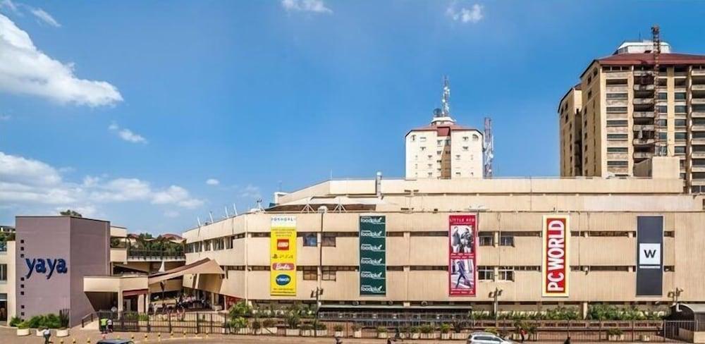 Boma Inn Nairobi 958945 — 6