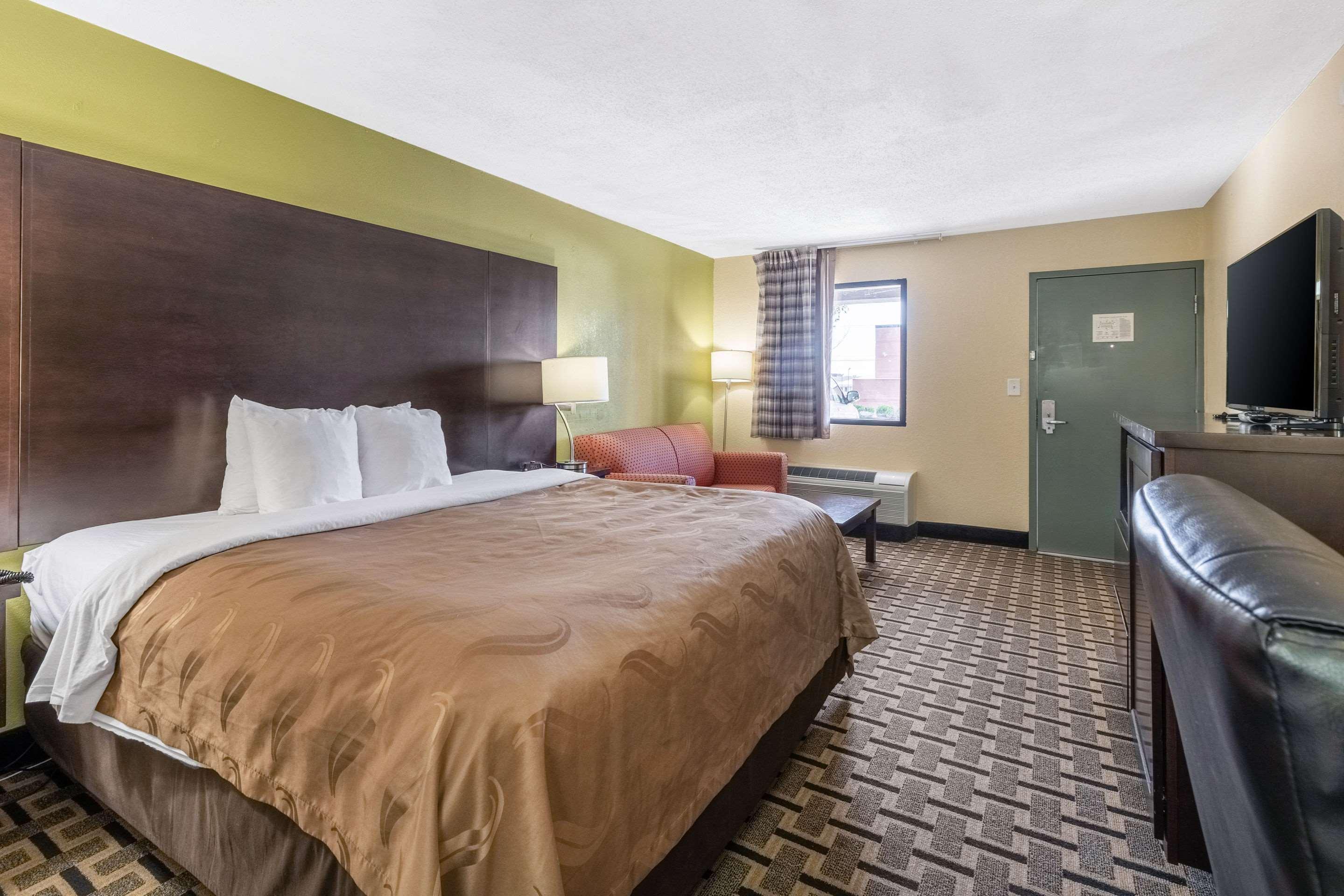 Quality Inn Franklin - Cool Springs Area — 9
