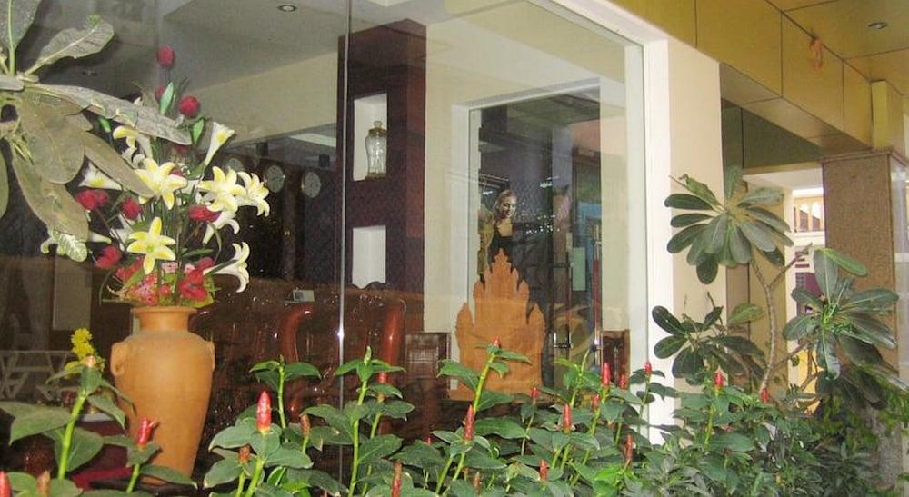 Champa Hotel — 3