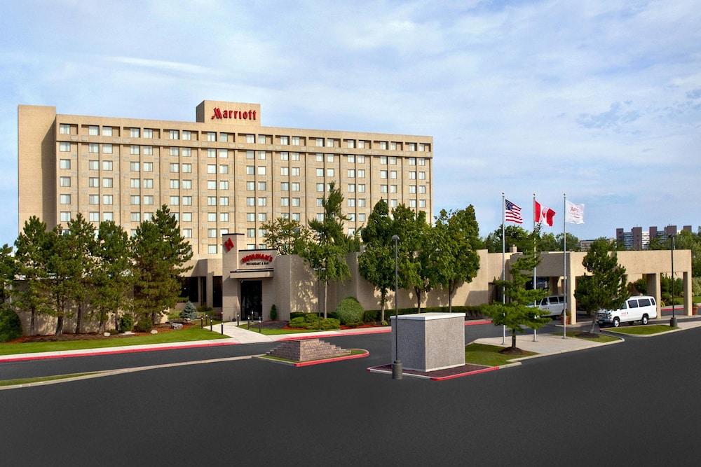 Buffalo Marriott Niagara — 1