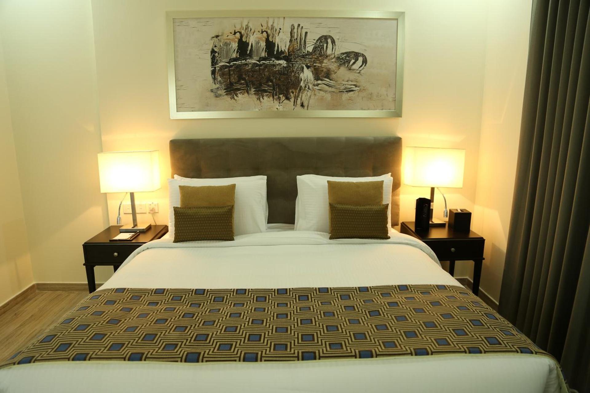 Uptown Apartments by Gewan — 8