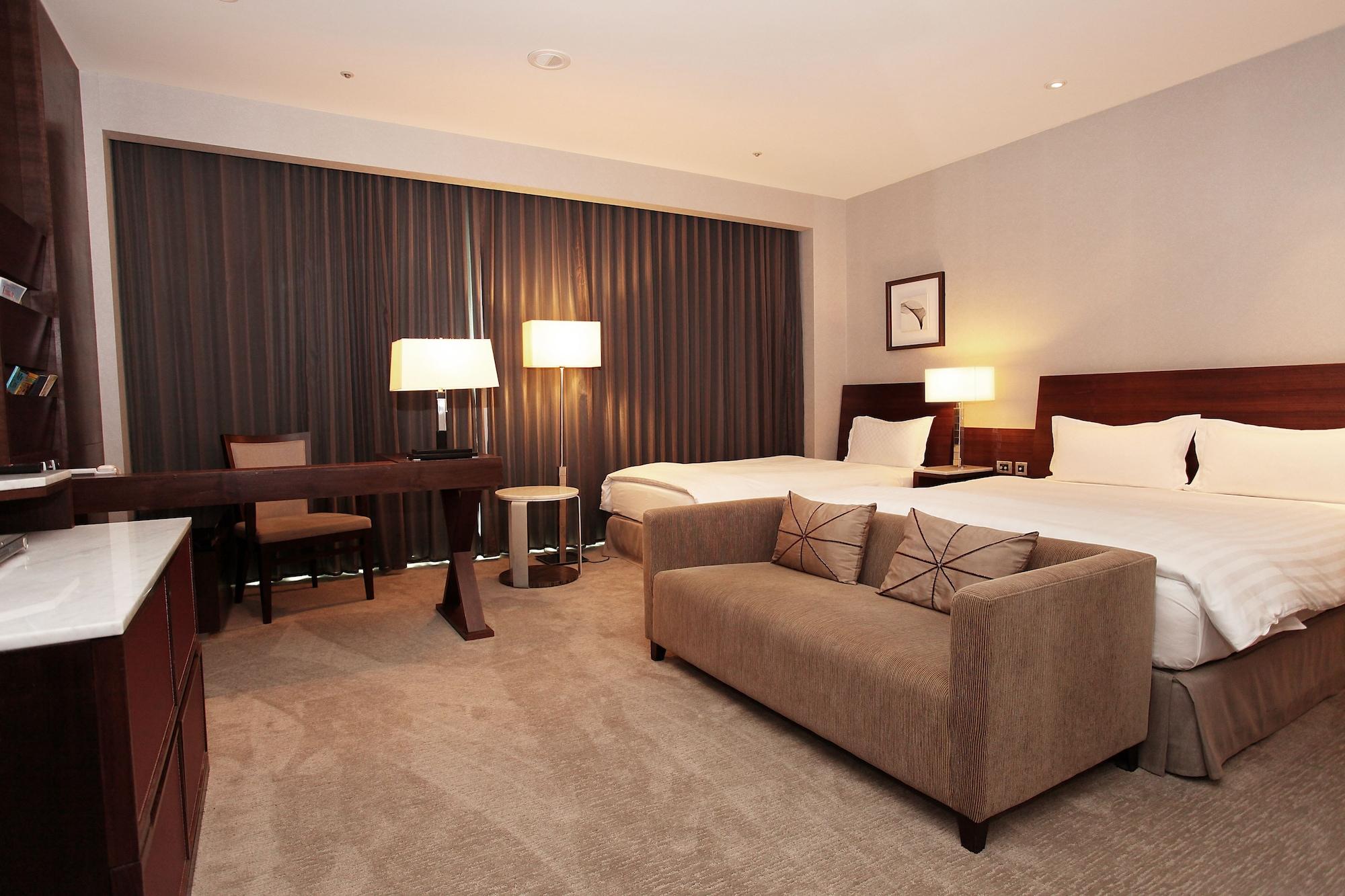 Taipung Suites 880555 — 10