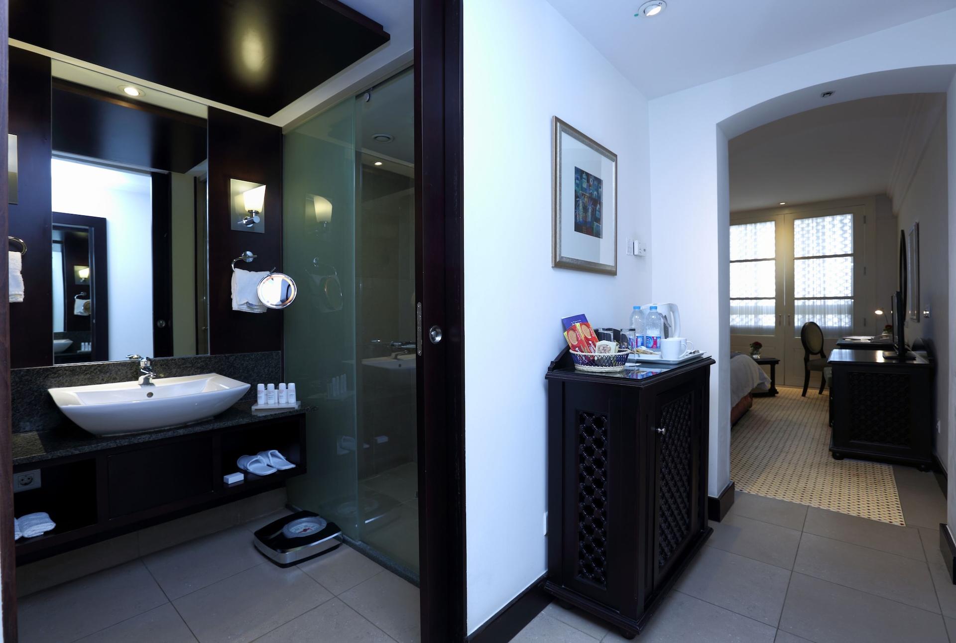 Radisson Blu Riyadh — 4