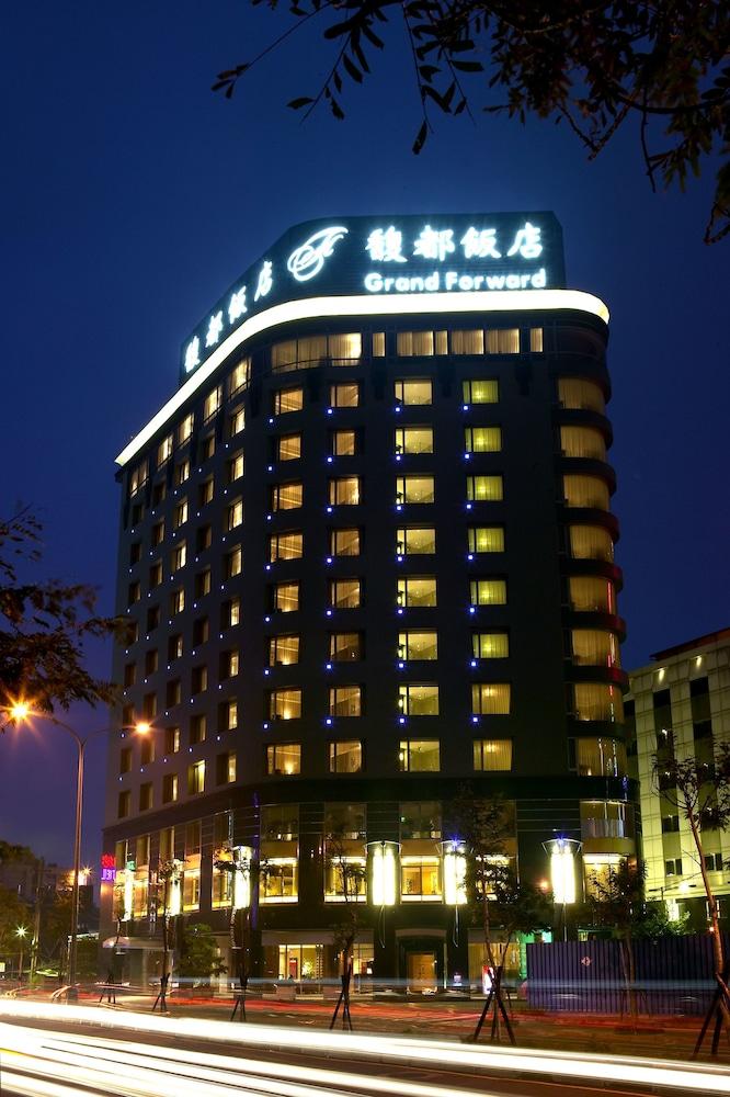 Grand Forward Taipei Hotel 884135 — 1