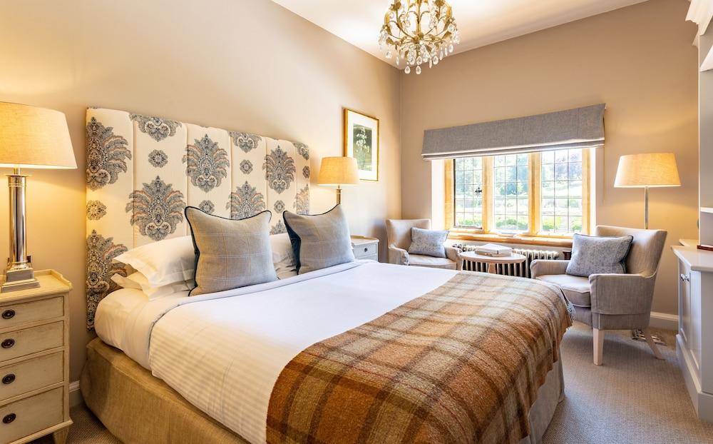 Buckland Manor — 5