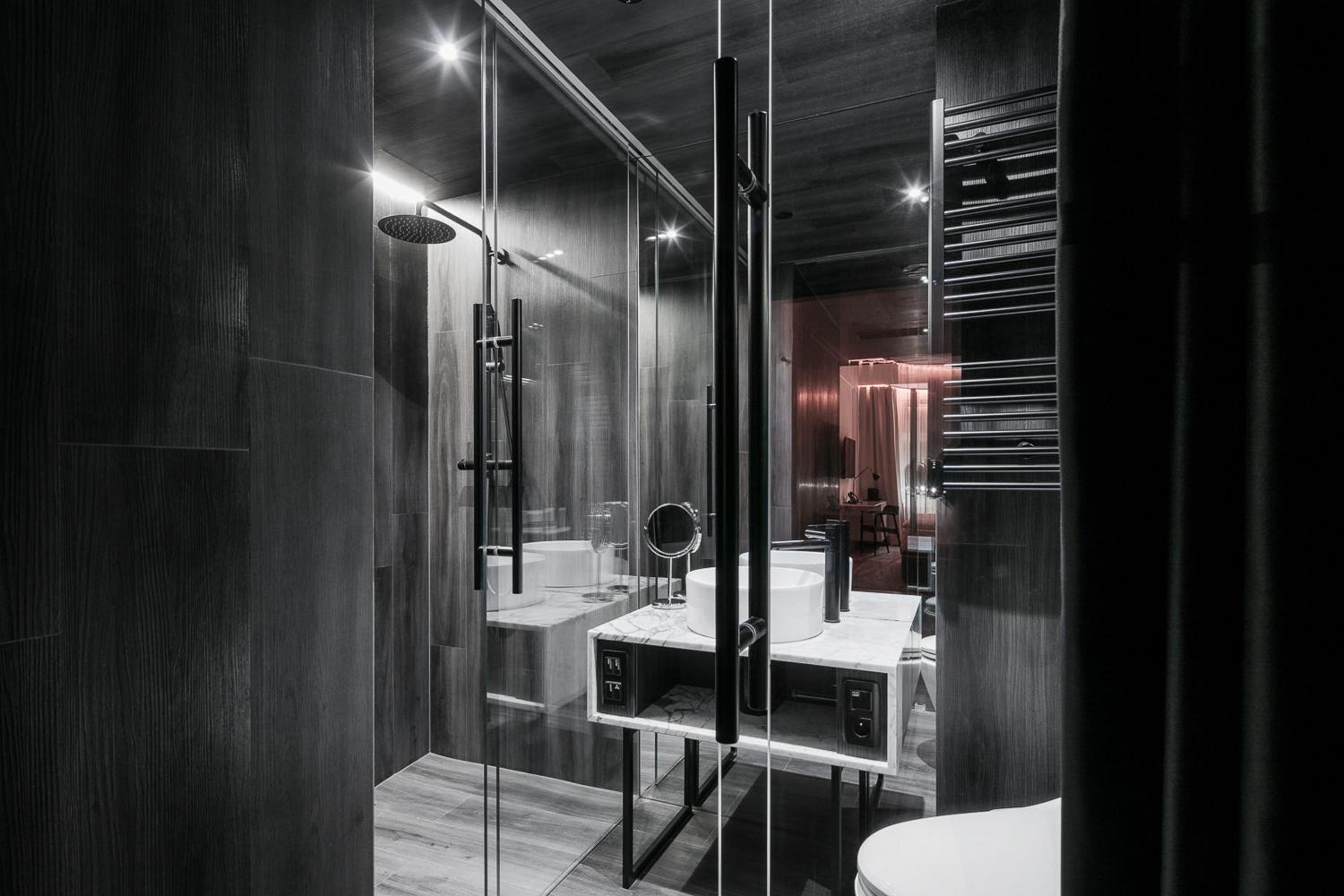 Holiday Inn & Suites - Dubai Festival City, an IHG Hotel — 9
