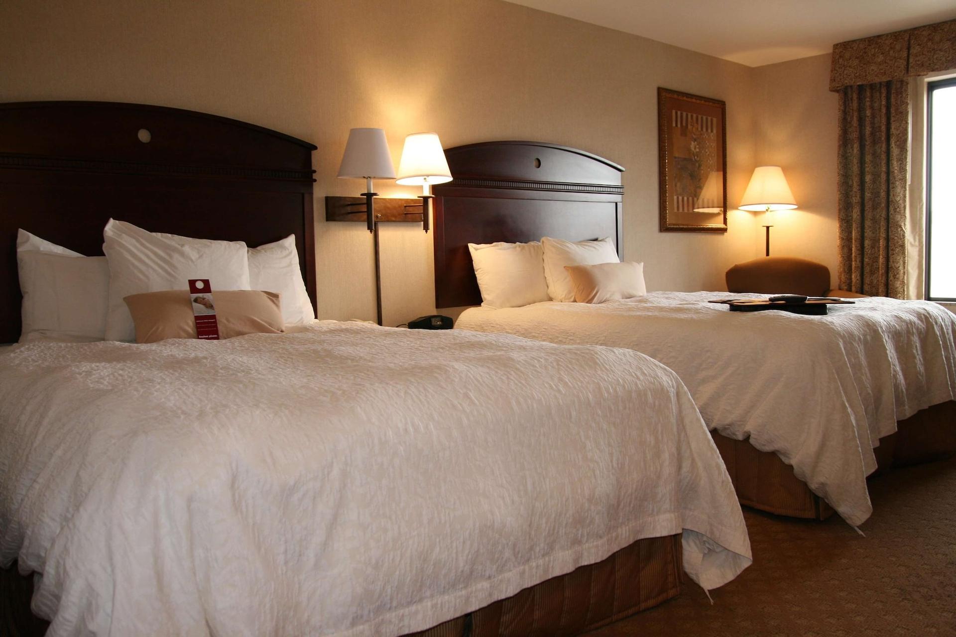Hampton Inn & Suites Gallup — 10