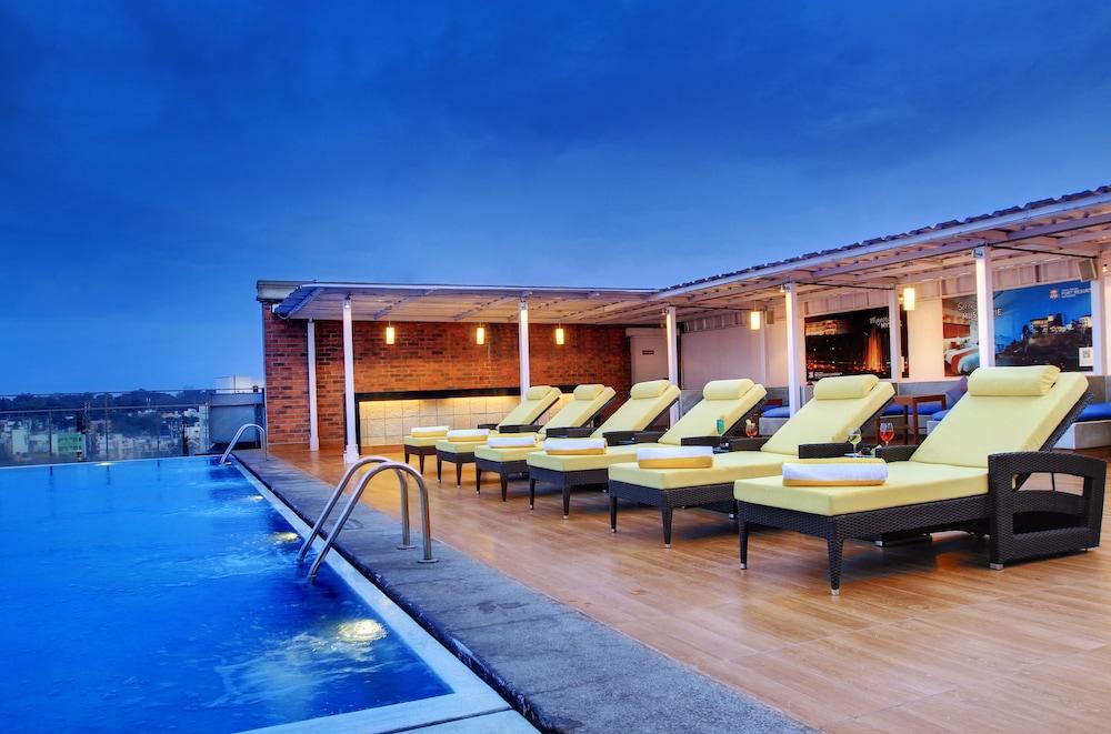 Royal Orchid Hotel Bangalore — 1
