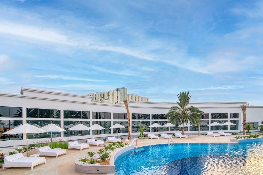 Radisson Blu Hotel and Resort Abu Dhabi Corniche — 8