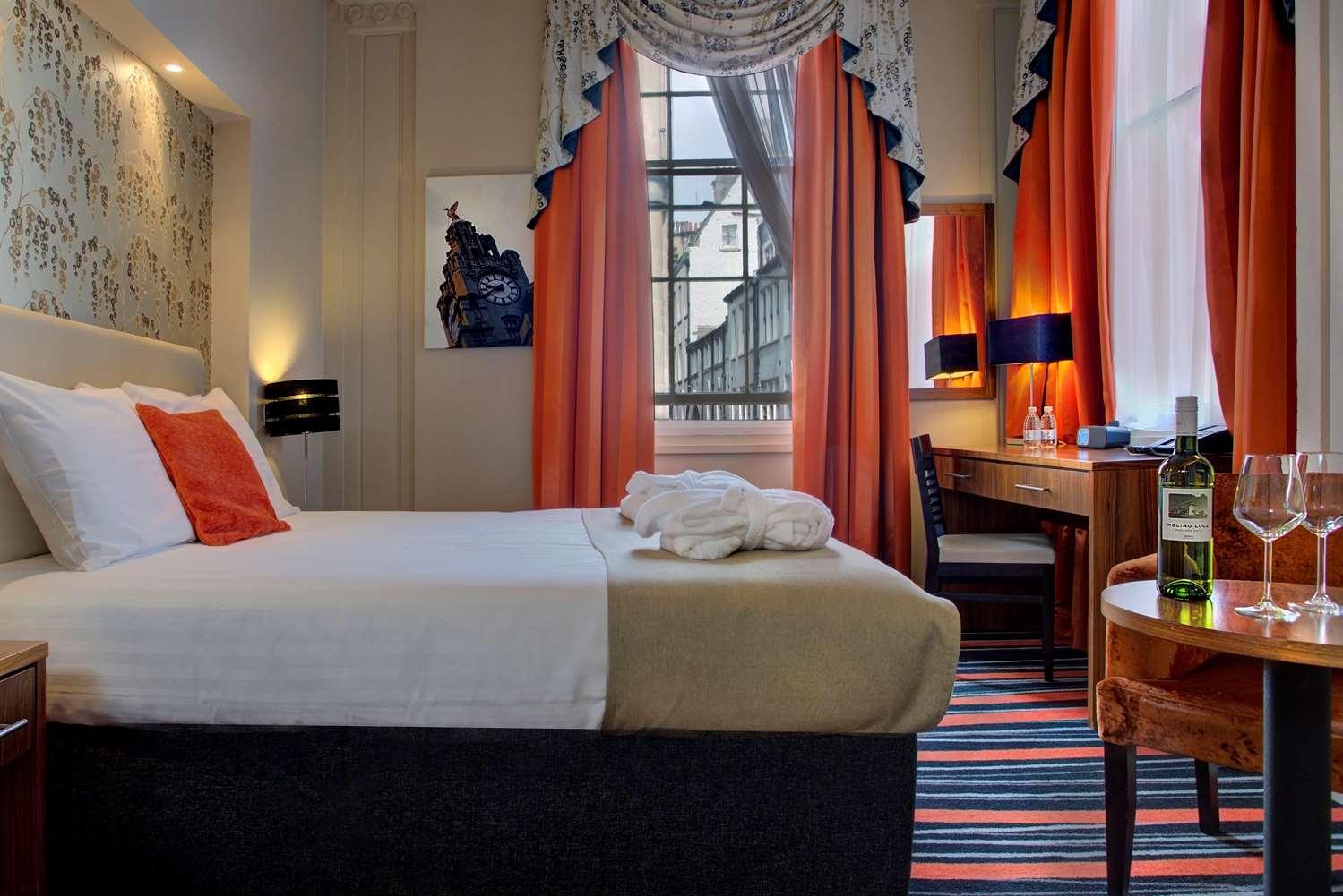 Heywood House Hotel — 6