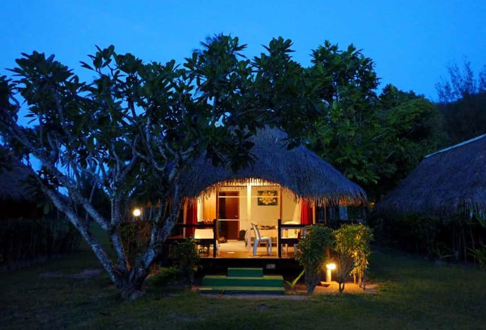 Hotel Hibiscus — 1