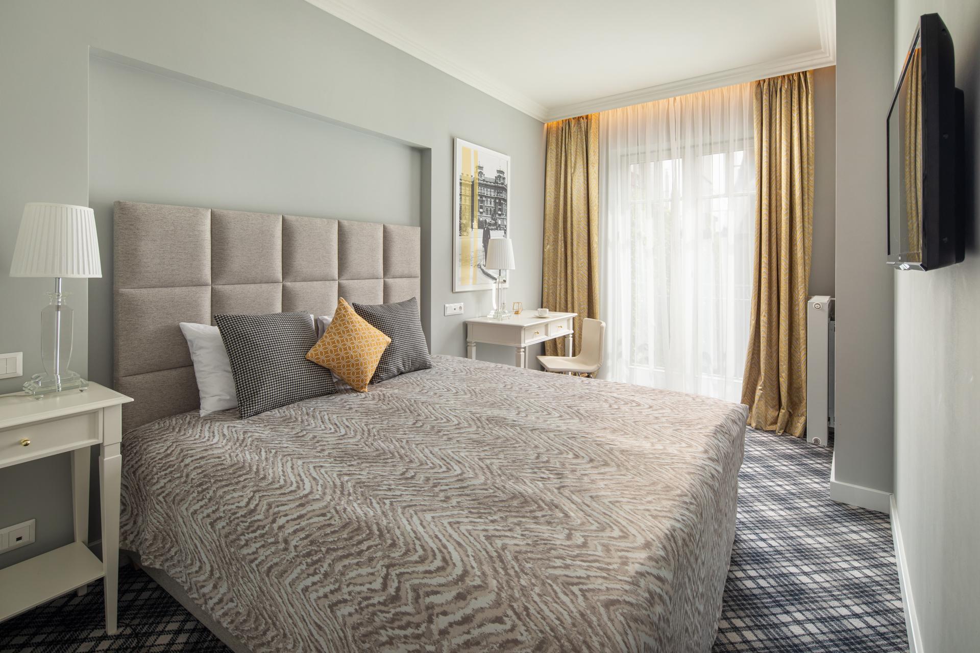 Mamaison Residence Izabella Budapest — 9