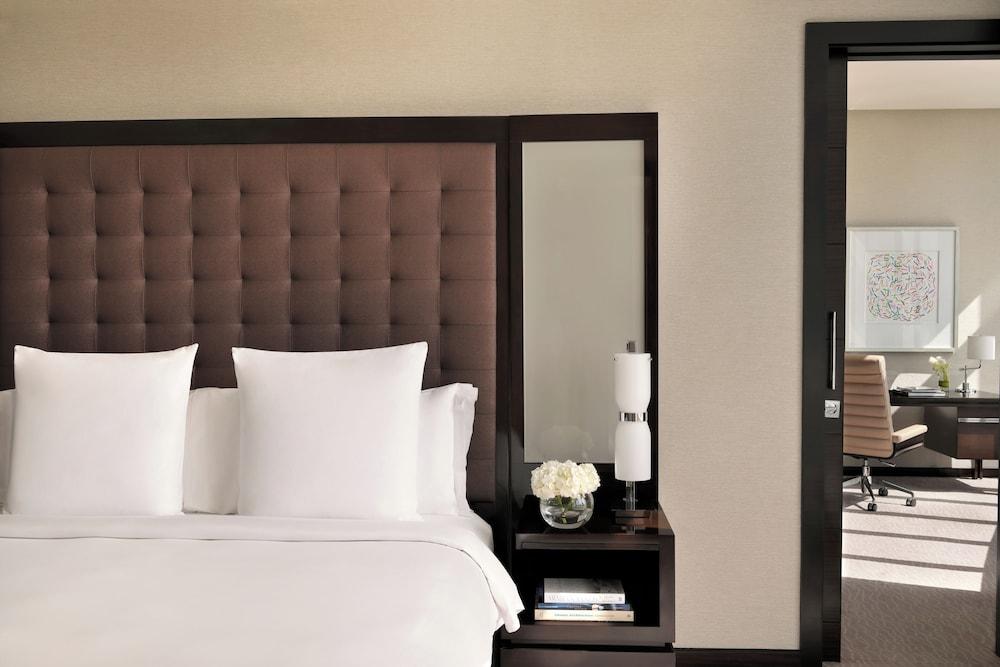 Rosewood Abu Dhabi — 1