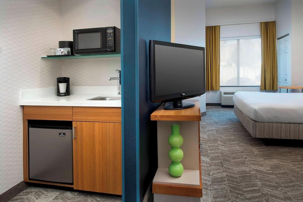 SpringHill Suites Alexandria — 7
