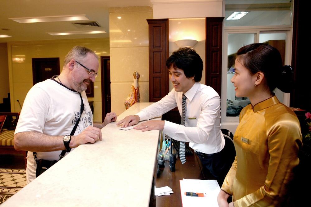 Hanoi Emotion Hotel — 4