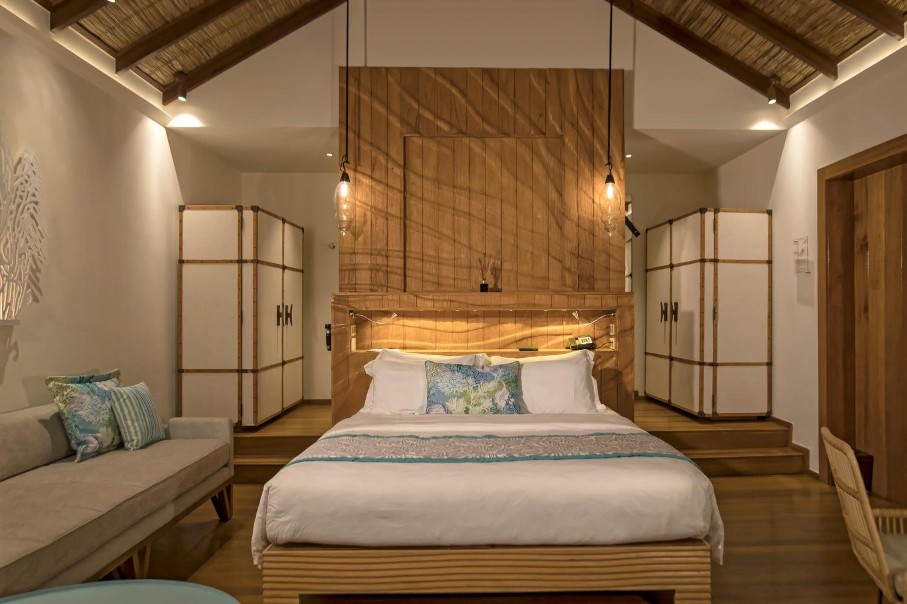 Constance Moofushi Maldives — 10