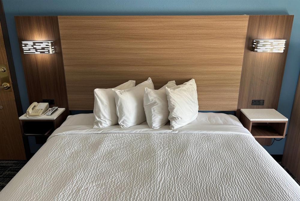 Baymont By Wyndham Jacksonville — 1