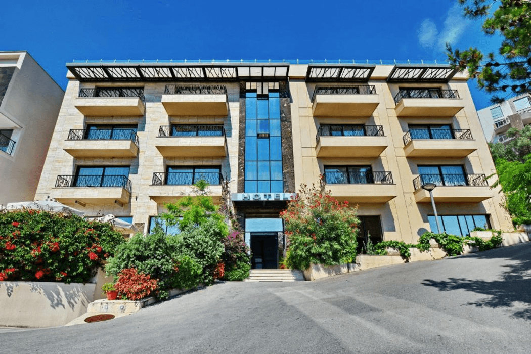 Hotel Residence — 1