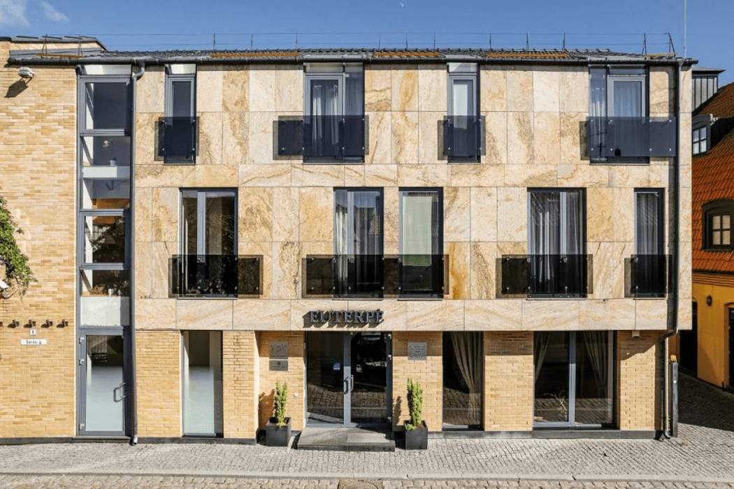Hotel Euterpe 1255658 — 2