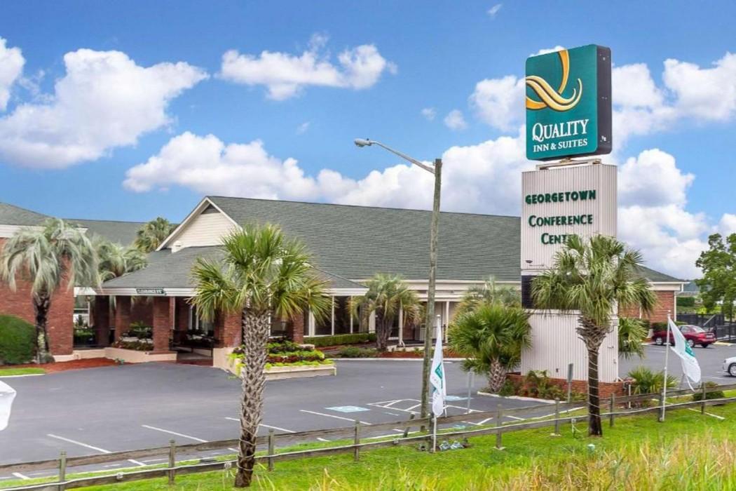 Quality Inn & Suites Georgetown — 1