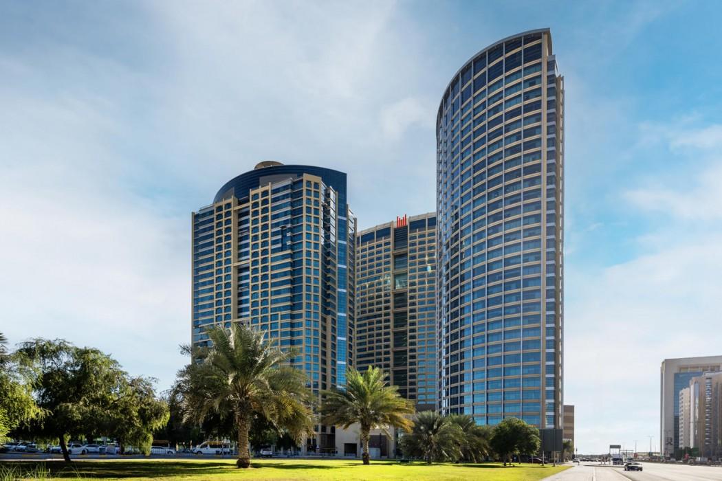Grand Millennium Al Wahda Hotel — 1