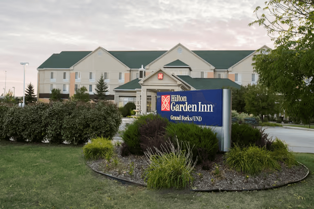 Hilton Garden Inn Grand Forks - UND — 10