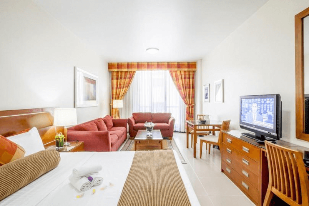 Golden Sands Hotel Apartments 5 — 10