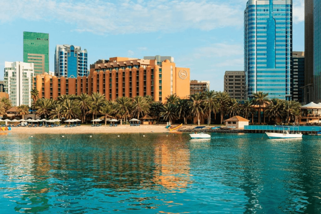 Sheraton Abu Dhabi Hotel & Resort — 1